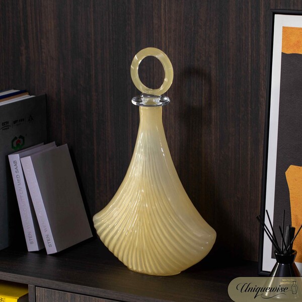 Uniquewise Unique 20-Inch Decanter-Inspired Glass Vase - Ideal Centerpiece for Entryway Tables, Dining - QI004734.L