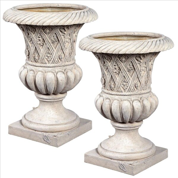 Design Toscano Hampton Court Tudor Architectural Garden Urns: Set of Two - NE9210142