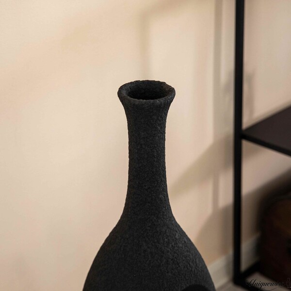 Uniquewise 30-Inch Frosted Black Fiberglass Tall Floor Vase - Decorative Vase for Modern Home Decor - QI004676.S