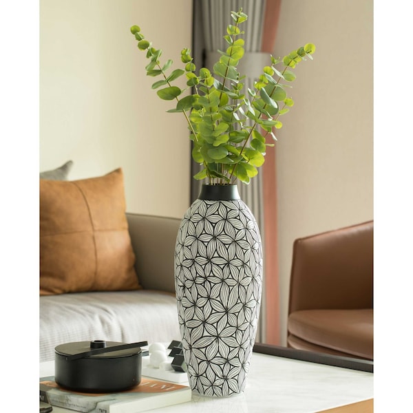 Uniquewise Flower-Inspired Ceramic Vase - Unique White 7-Inch-Dia Round Table Decor - Classic White Pottery - QI004035