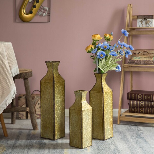Uniquewise Antique Style Metal Bottle Shape Gold Floor Vase for Entryway, Living Room or Dining Room, Set of 3 - QI004442.3