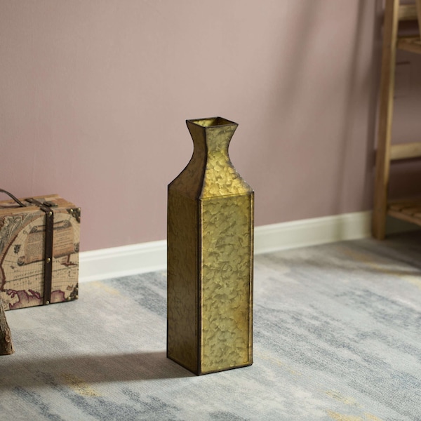 Uniquewise Antique Style Metal Bottle Shape Gold Floor Vase for Entryway, Living Room or Dining Room, Medium - QI004442.M