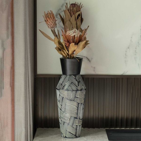 Uniquewise Trumpet Classic Style Straight Designed Table Vase for Entryway Dining or Living Room, Ceramic Black - QI004037
