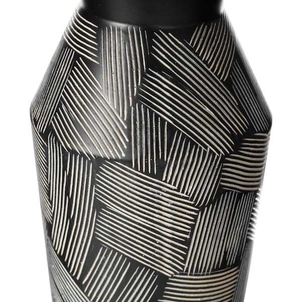 Uniquewise Trumpet Classic Style Straight Designed Table Vase for Entryway Dining or Living Room, Ceramic Black - QI004037