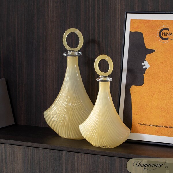 Uniquewise Unique 16-Inch Decanter-Inspired Glass Vase - Ideal Centerpiece for Entryway Tables, Dining - QI004734.S
