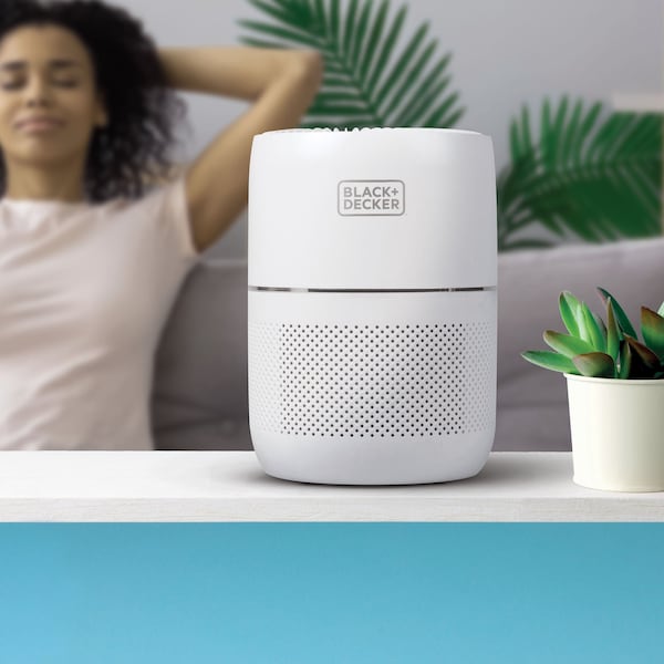 Black & Decker Tabletop Air Purifier - 3-Stage Filtration System, HEPA Air Purifiers for Home - BAPT02
