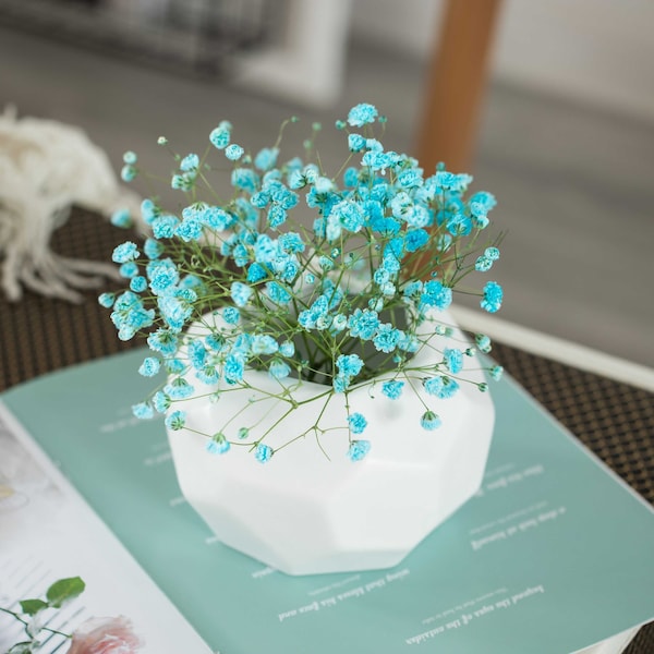 Uniquewise Contemporary White Ceramic Unique Honeycomb Shaped Table Vase Flower Holder - QI004370.BX