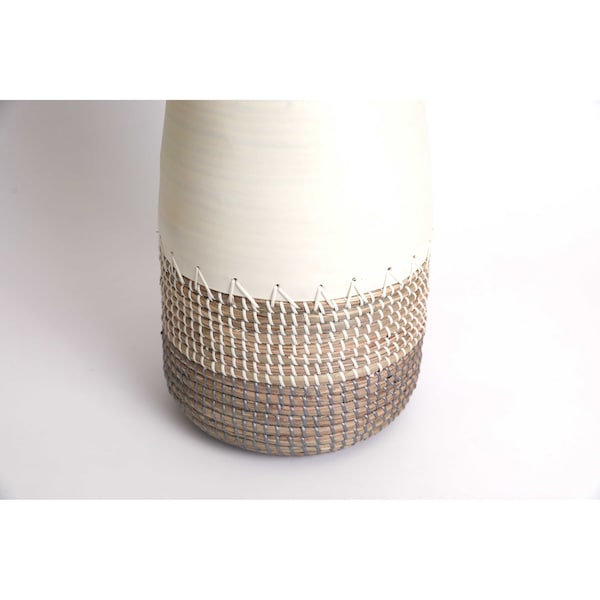 Uniquewise 27.5" Spun Bamboo and Coiled Seagrass Patterned Vase, White, Medium - QI003357W.M