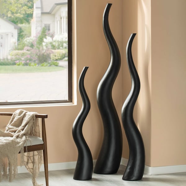 Uniquewise Small Animal Horn Shape Floor Vase for Entryway Dining or Living Room, Ceramic Black 39.5 in. - QI004040.S