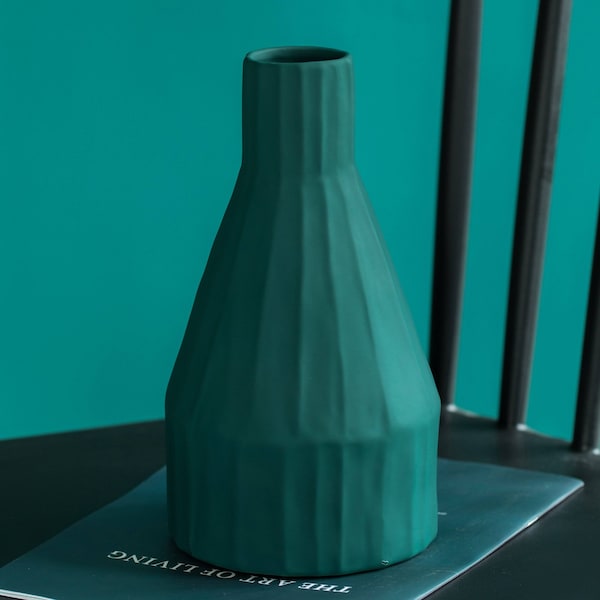 Fabulaxe 10 H Decorative Ceramic Sculpture Channeled Centerpiece Table Vase, Dark Teal Blue Green - QI004055.DGN