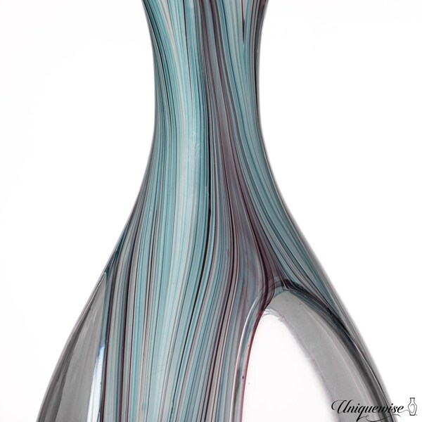 Uniquewise 16-Inch Multitone Glass Table Vase in Blue Hue - Minimalist, Decorative Boho Vase with Rustic - QI004736