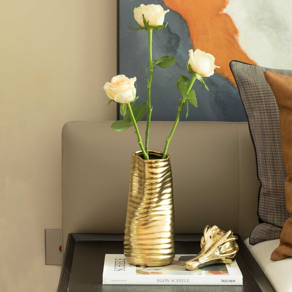 Fabulaxe 9 H Ceramic Bent Melted Modern Style Sculpture Table Centerpiece Flower Vase, Gold - QI004053.L