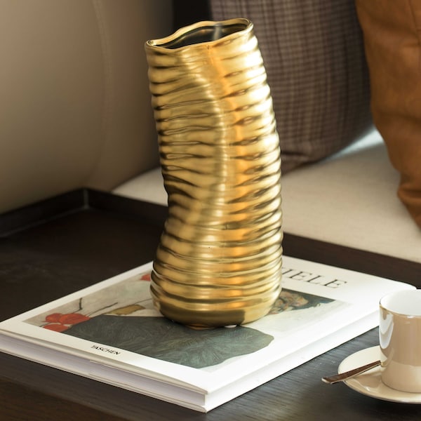 Fabulaxe 9 H Ceramic Bent Melted Modern Style Sculpture Table Centerpiece Flower Vase, Gold - QI004053.L
