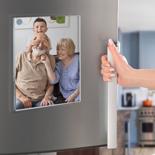 Azar Displays Clear Acrylic 8'' x 10'' Magnetic U-Frame, 2PK - 129925-GS-2PK