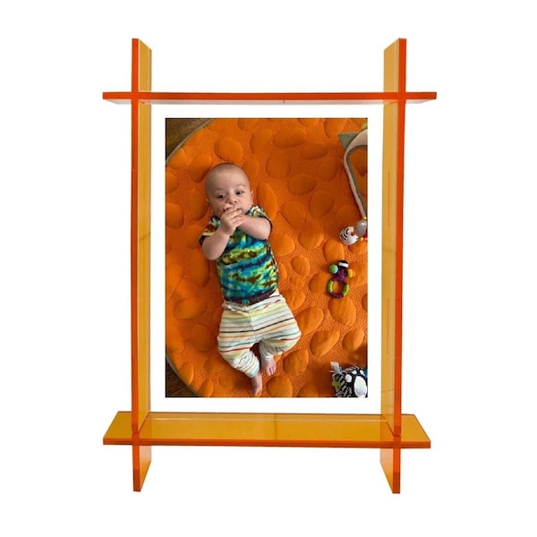 Muebles 5 x 7 in. Neon Yellow Lucite Photo Frame - MU3174485