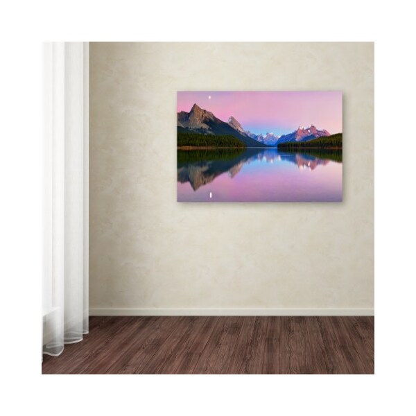 Trademark Fine Art Yan Zhang 'Maligne Lake' Canvas Art, 12x19 - 1X02306-C1219GG