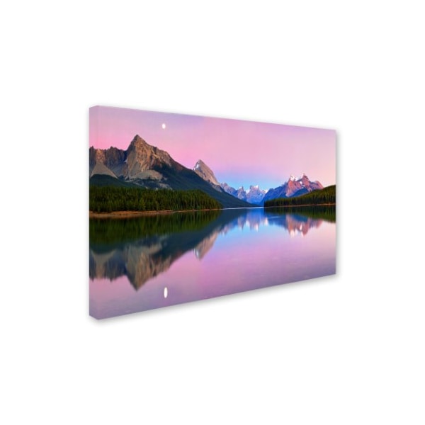 Trademark Fine Art Yan Zhang 'Maligne Lake' Canvas Art, 12x19 - 1X02306-C1219GG