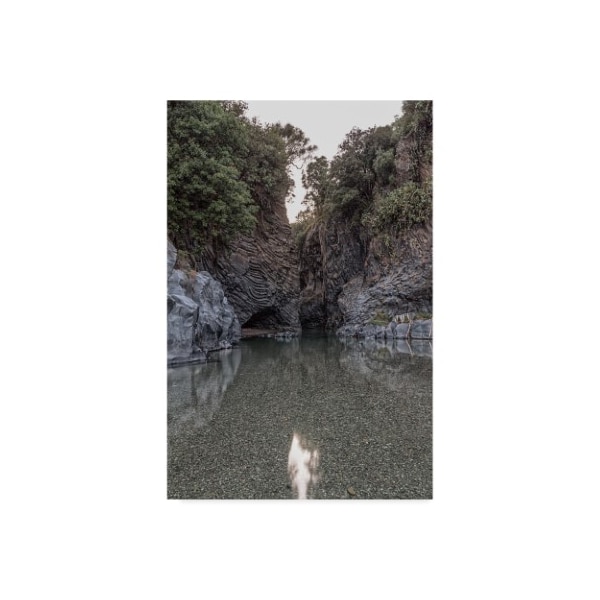 Trademark Fine Art Giuseppe Torre 'Rock Pool' Canvas Art, 16x24 - ALI35259-C1624GG