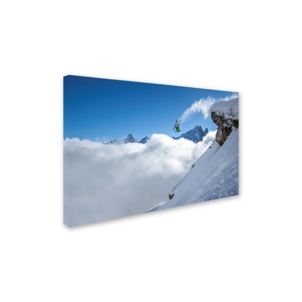 Trademark Fine Art Tristan Shu 'Lincoln Loop' Canvas Art, 22x32 - 1X00128-C2232GG