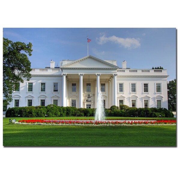 Trademark Fine Art CATeyes 'White House' Canvas Art, 22x32 - MZ103-C2232GG