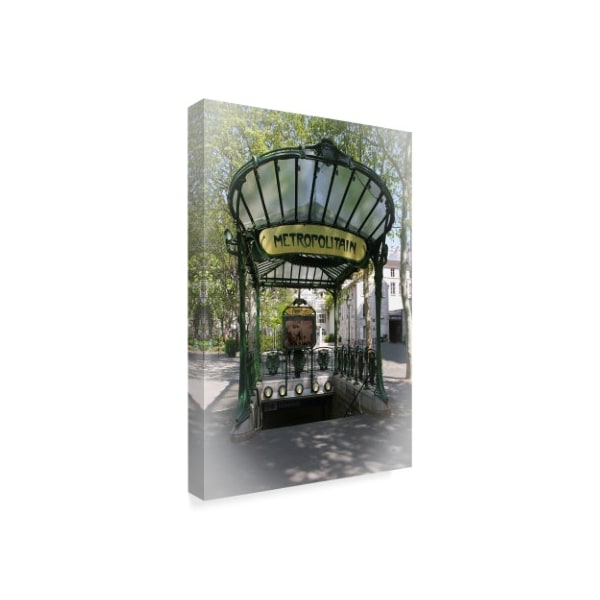 Trademark Fine Art Chris Bliss 'Paris Metro Station' Canvas Art, 16x24 - ALI20603-C1624GG
