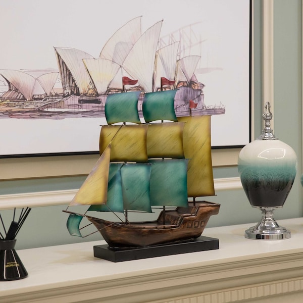 Vintiquewise Nautical Home Decor Metal Sailboat Centerpiece Ship Decor Desktop Decoration, Color - QI004320-C