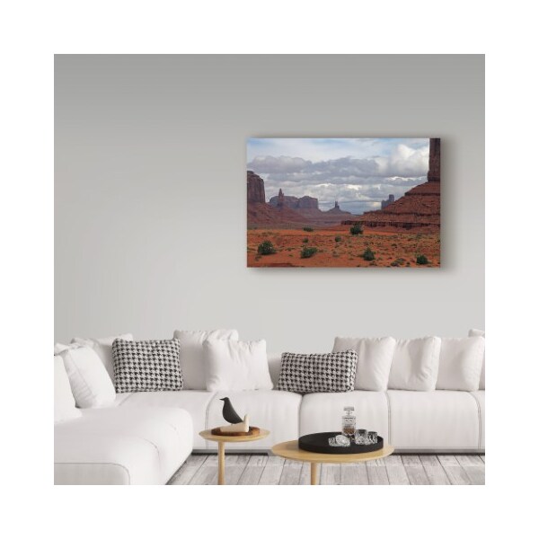 Trademark Fine Art J.D. Mcfarlan 'Monument Valley Iii' Canvas Art, 22x32 - ALI36814-C2232GG