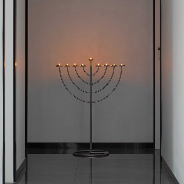 Vintiquewise Medium Modern Silver 9 Branch Lighting Thin Pipe Hanukkah Menorah, Metal-Aluminum - QI004118.SI.M