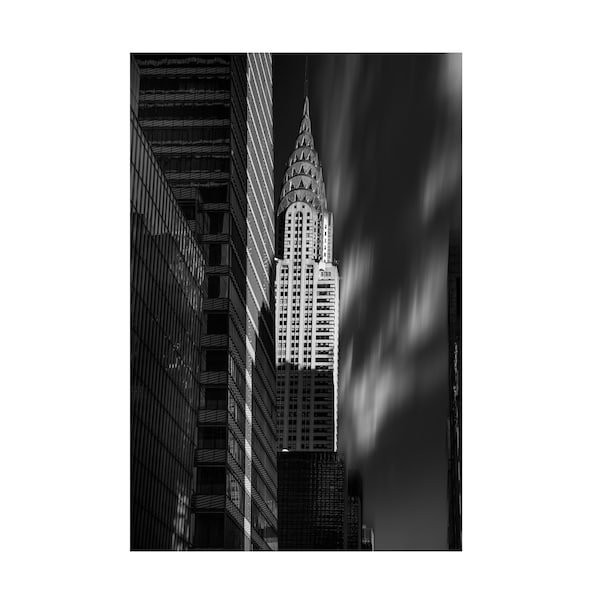 Trademark Fine Art Ibere Lima Ranieri 'Chrysler Building' Canvas Art, 22x32 - 1X14363-C2232GG
