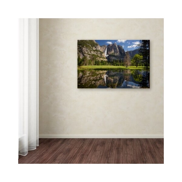 Trademark Fine Art Mike Jones Photo 'Yosemite Falls Reflection' Canvas Art, 16x24 - ALI17873-C1624GG