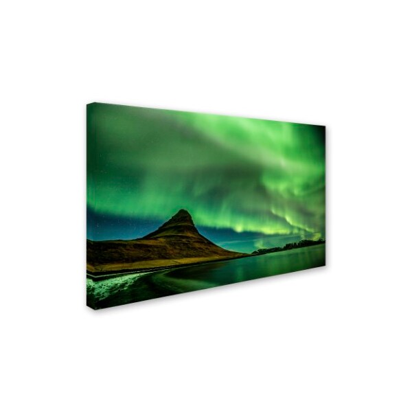 Trademark Fine Art Dan Ballard 'Northern Lights Dance' Canvas Art, 12x19 - ALI8039-C1219GG