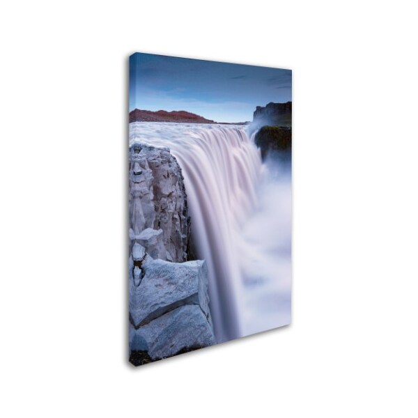 Trademark Fine Art Robert Harding Picture Library 'Waterfall 9' Canvas Art, 22x32 - ALI19194-C2232GG