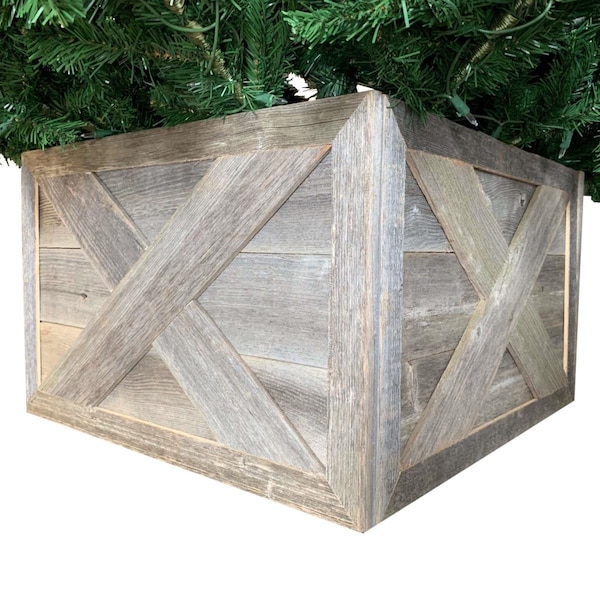 Homeroots 23 in. Square Natural Weathered Gray Christmas Tree Collar - 379885