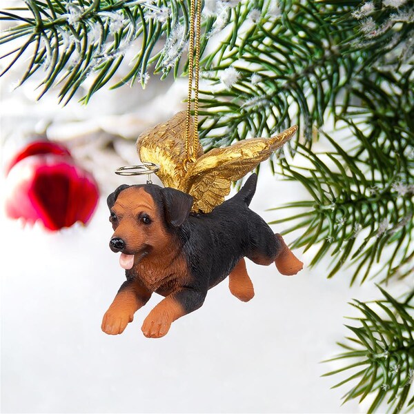 Design Toscano Honor the Pooch: Rottweiler Holiday Dog Angel Ornament - JH170727