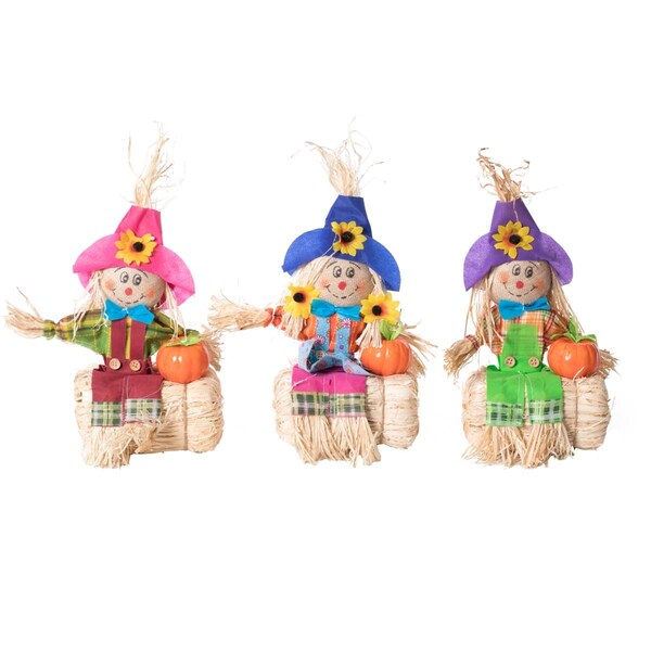Invernaculo 13.25 x 7 x 3.5 in. Halloween Scarecrow Ornament Sitting on Hay Bale, Multi Color - Set - IN3163174