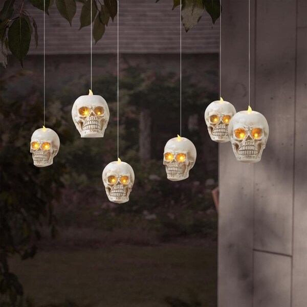Gerson 5 in. Lighted Hanging Skulls Halloween Decor, 6PK - 2589870