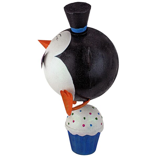 Design Toscano Cupcake Chorus Line Ginger the Holiday Penguin Statue - FU571808
