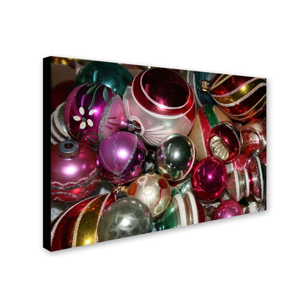Trademark Fine Art Patty Tuggle 'Vintage Christmas' Canvas Art, 16x24 - PT064-C1624GG