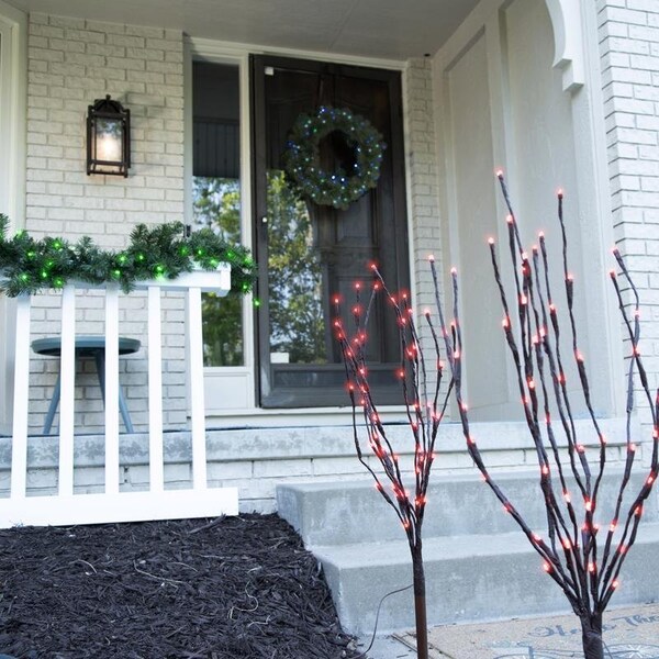 Celebrations Platinum Brilliant LED Prelit RGBW Entryway Kit Wreath - BRENTPA