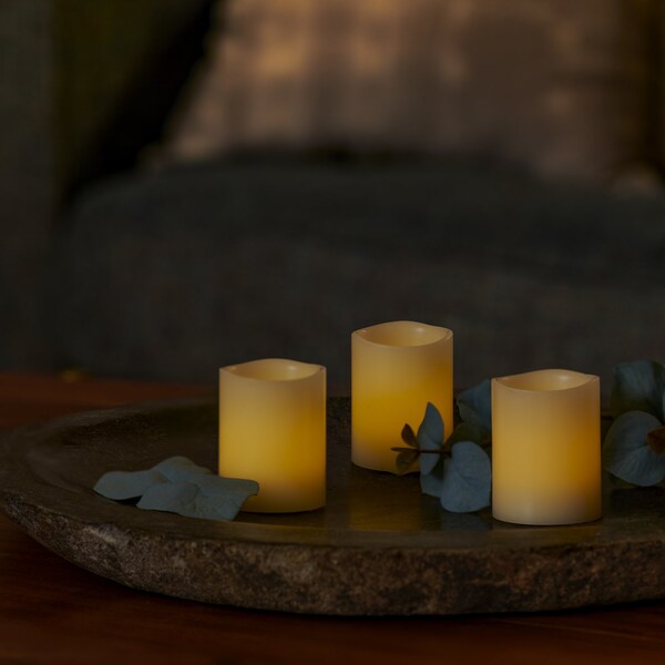 L & L Matchless Darice Ivory Vanilla Honey Scent Pillar Flameless Flickering Candle - 40457
