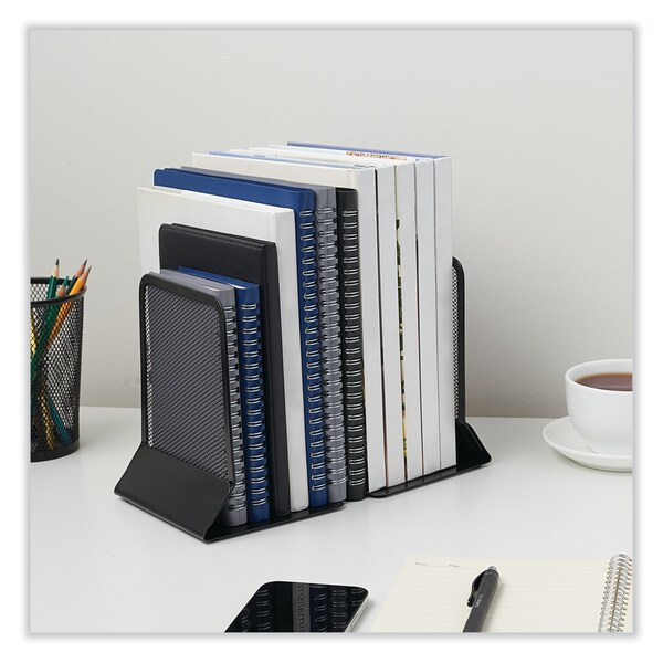 Universal Metal Mesh Bookends, 5 3/8 x 6 3/4, Black, PR - UNV20025