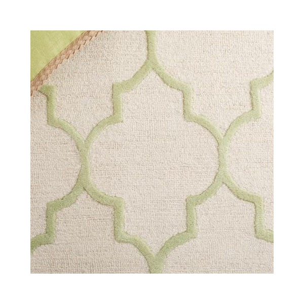 Safavieh Cambridge Hand Tufted Rectangle RugIvory & Light Green 4 x 6 ft. - CAM134N-4