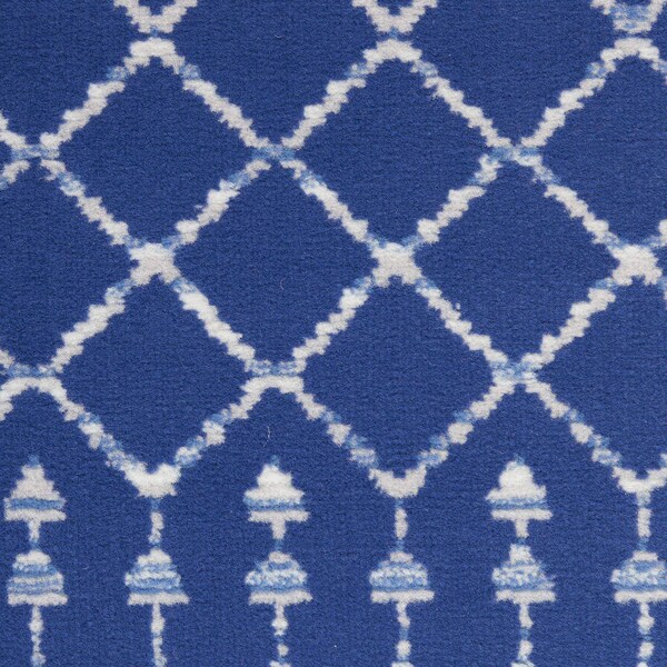 Homeroots 5 x 7 ft. Navy Blue & Ivory Berber Pattern Area Rug - 385830