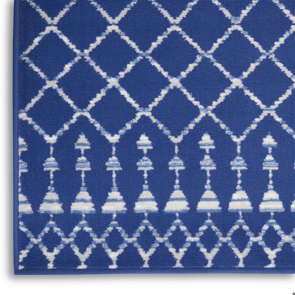 Homeroots 5 x 7 ft. Navy Blue & Ivory Berber Pattern Area Rug - 385830