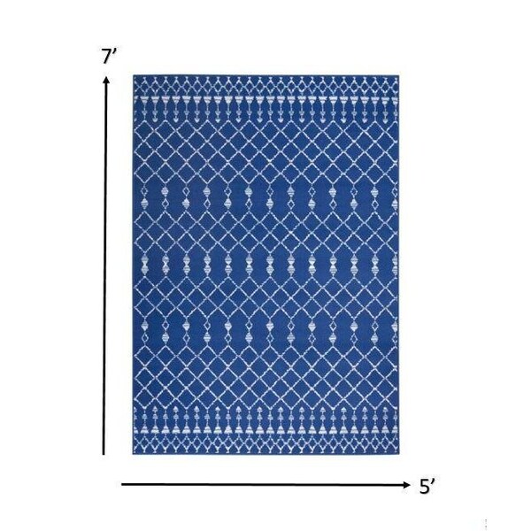 Homeroots 5 x 7 ft. Navy Blue & Ivory Berber Pattern Area Rug - 385830