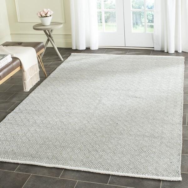 Safavieh Boston Tufted Accent RugsGrey 2 ft.-6 in. x 4 ft. - BOS680E-24