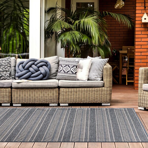 World Rug Gallery Bohemian Stripes Indoor/Outdoor Area Rug 5' x 7' Blue - 418BLUE5X7