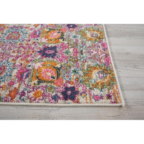 Homeroots 2 x 3 ft. Gray & Pink Distressed Scatter Area Rug - 385240