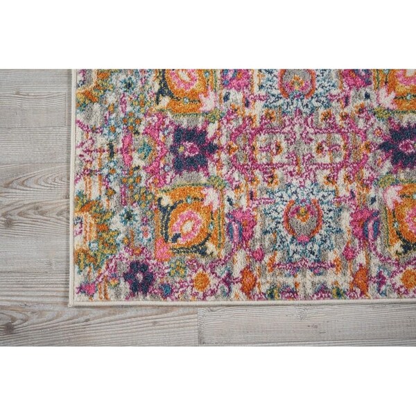 Homeroots 2 x 3 ft. Gray & Pink Distressed Scatter Area Rug - 385240