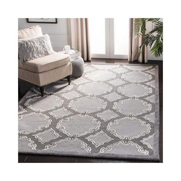 Safavieh Bella Hand Tufted Accent Rug, Grey and Light Grey - 2 ft.-6 in. x 4 ft. - BEL139A-24